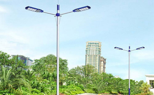 新区太阳能路灯地脚螺栓规格：防止倾倒的关键