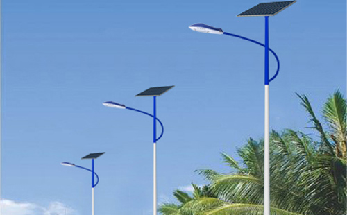 新区太阳能路灯防触电安全指南：如何选择与维护